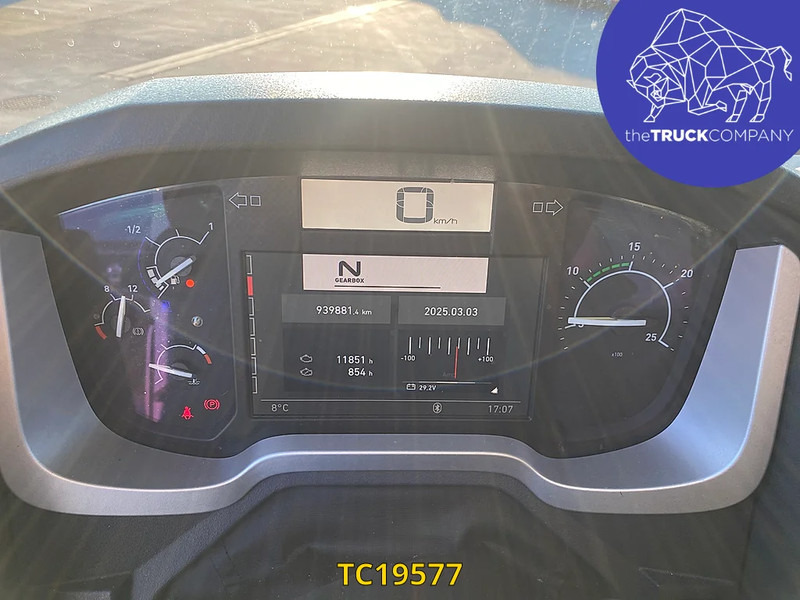 Renault T 460 - Tracteur routier: photos 4 Renault T 460 - Tracteur routier: photos 4