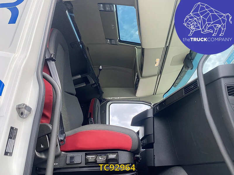 Volvo FH 460 - Tracteur routier: photos 5 Volvo FH 460 - Tracteur routier: photos 5