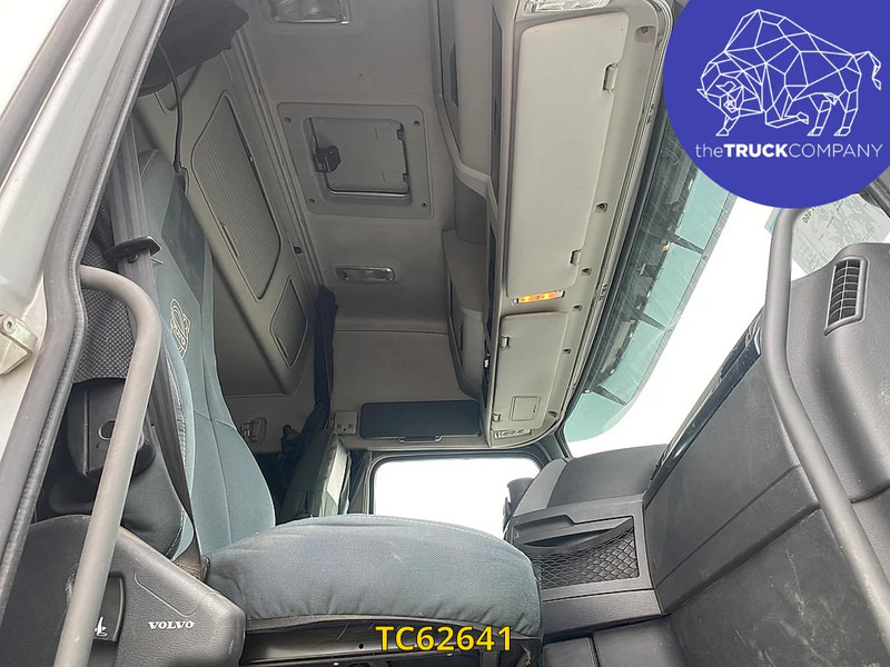Volvo FH 460 - Tracteur routier: photos 4 Volvo FH 460 - Tracteur routier: photos 4