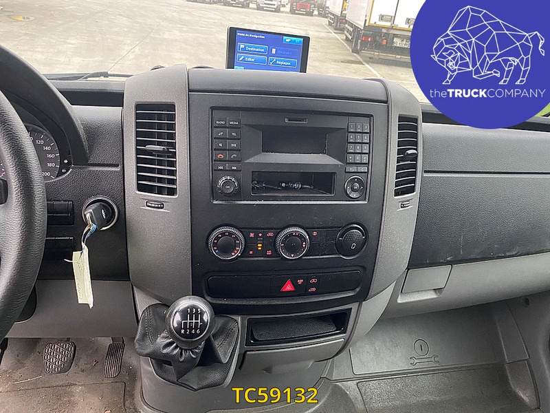 Fourgon utilitaire Volkswagen Crafter: photos 9