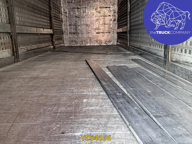 Volvo FH 500 - Camion à rideaux coulissants: photos 4 Volvo FH 500 - Camion à rideaux coulissants: photos 4