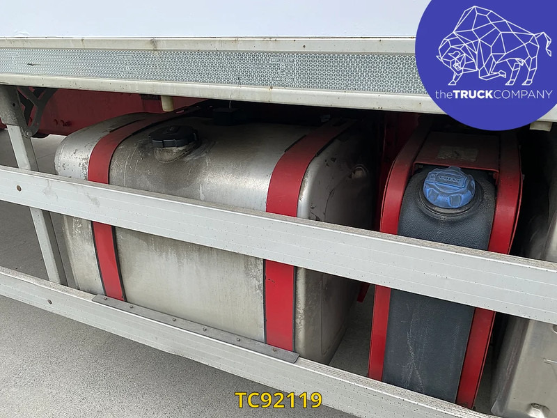 Crédit-bail Volvo FM 330 Volvo FM 330: photos 20