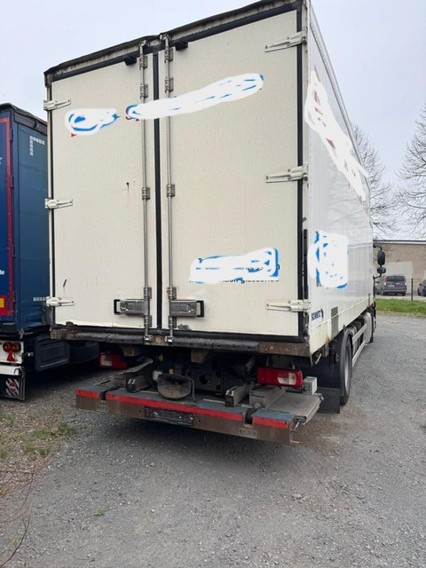 DAF CF 370 Tiefkühler NUR 426000 km - Camion frigorifique: photos 4 DAF CF 370 Tiefkühler NUR 426000 km - Camion frigorifique: photos 4