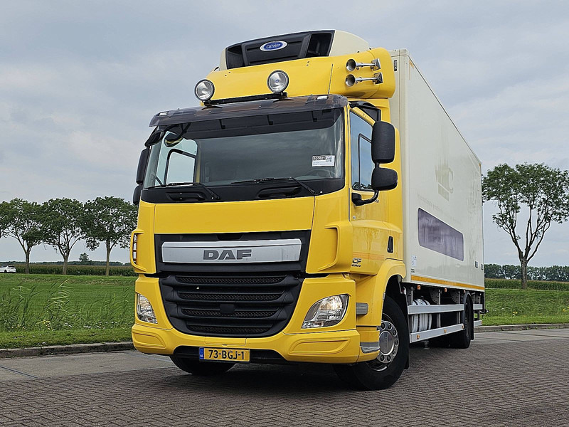 DAF CF 220 CARRIER LIFT DOORS - Camion frigorifique: photos 1 DAF CF 220 CARRIER LIFT DOORS - Camion frigorifique: photos 1