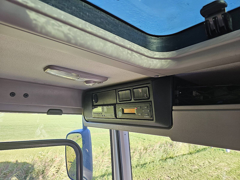 Crédit-bail DAF CF 410 20FT TANKCONTAINER DAF CF 410 20FT TANKCONTAINER: photos 13 Crédit-bail DAF CF 410 20FT TANKCONTAINER DAF CF 410 20FT TANKCONTAINER: photos 13