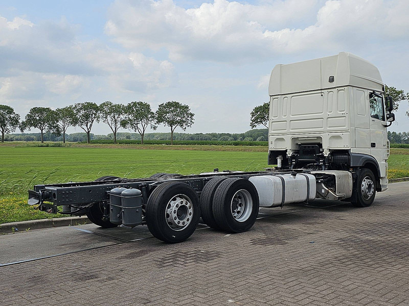 DAF XF 480 SSC 6X2 FAR INTARDER - Châssis cabine: photos 3 DAF XF 480 SSC 6X2 FAR INTARDER - Châssis cabine: photos 3