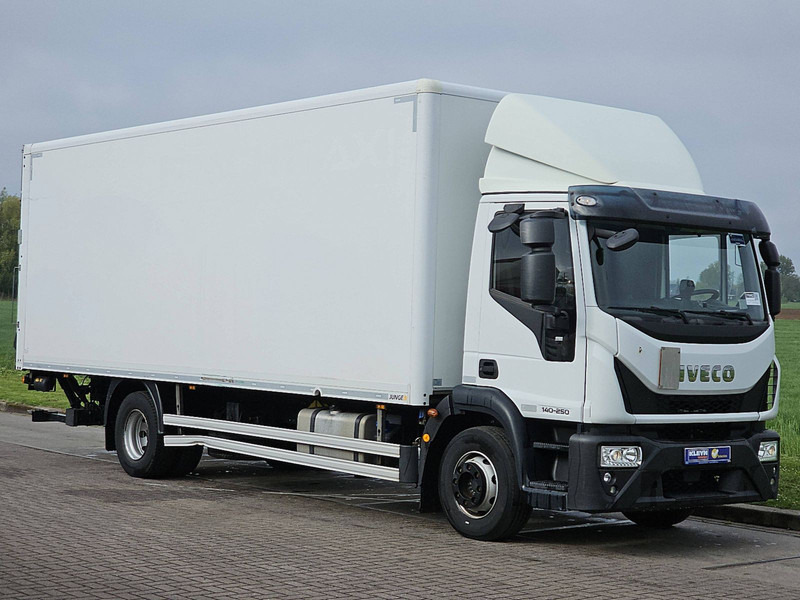 Iveco 150E24 EUROCARGO - Camion fourgon: photos 5 Iveco 150E24 EUROCARGO - Camion fourgon: photos 5