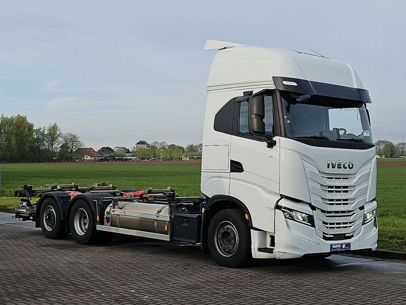 Iveco S-WAY AS260S46 LNG INT. STEERAXLE - Camion porte-conteneur/ Caisse mobile: photos 5 Iveco S-WAY AS260S46 LNG INT. STEERAXLE - Camion porte-conteneur/ Caisse mobile: photos 5