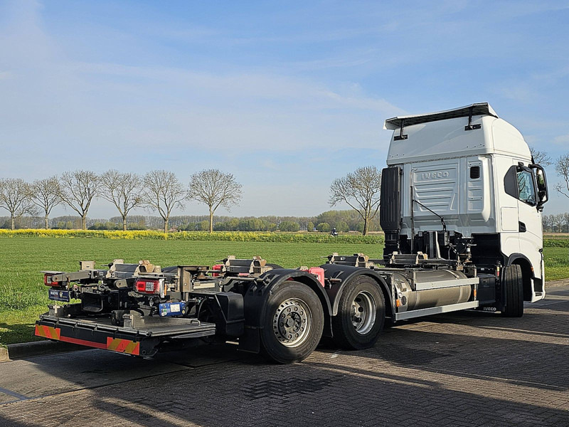 Iveco S-WAY AS260S46 LNG INT. STEERAXLE - Camion porte-conteneur/ Caisse mobile: photos 3 Iveco S-WAY AS260S46 LNG INT. STEERAXLE - Camion porte-conteneur/ Caisse mobile: photos 3
