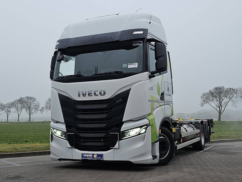 Iveco S-WAY AS260S46 LNG INT. STEERAXLE - Camion porte-conteneur/ Caisse mobile: photos 1 Iveco S-WAY AS260S46 LNG INT. STEERAXLE - Camion porte-conteneur/ Caisse mobile: photos 1