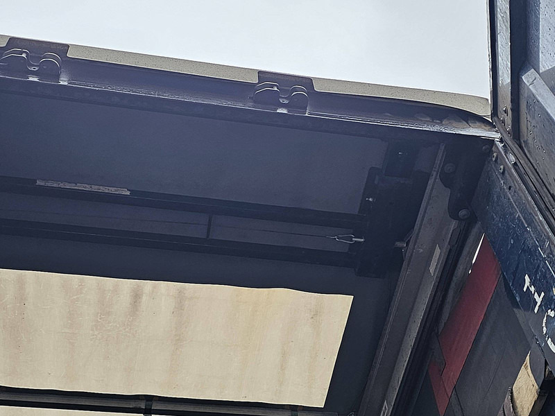 Semi-remorque rideaux coulissants Krone N/A: photos 11