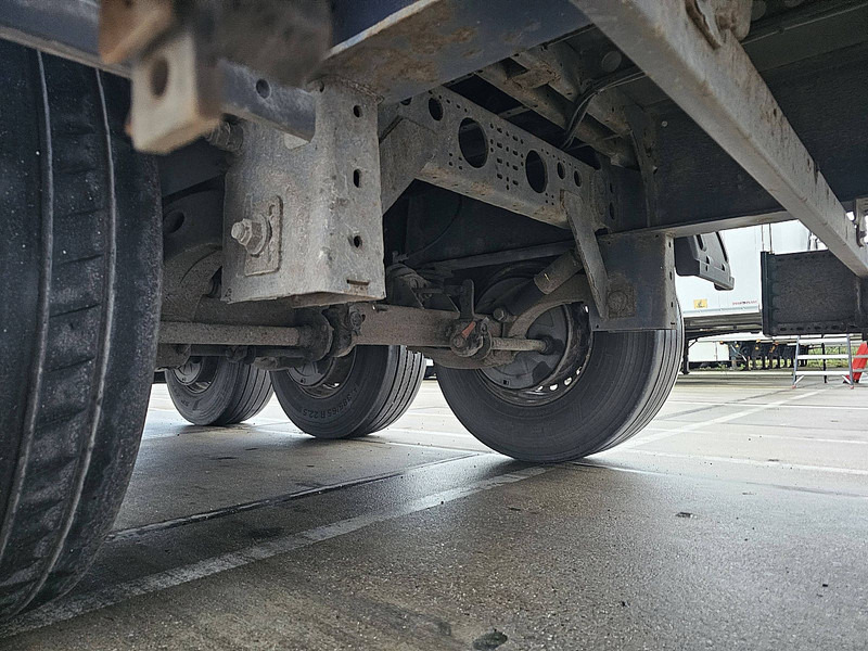 Semi-remorque rideaux coulissants Krone N/A: photos 8