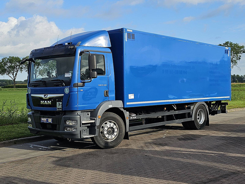 MAN 15.340 TGM - Camion fourgon: photos 2 MAN 15.340 TGM - Camion fourgon: photos 2