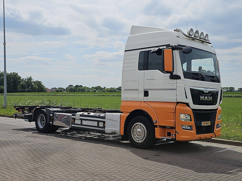 MAN 18.400 TGX XLX 4X2 2T LIFT INT. - Camion porte-conteneur/ Caisse mobile: photos 5 MAN 18.400 TGX XLX 4X2 2T LIFT INT. - Camion porte-conteneur/ Caisse mobile: photos 5