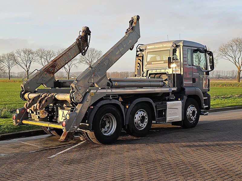 MAN 26.430 TGS 6X2/4 MEILLER AK16T - Camion multibenne: photos 3 MAN 26.430 TGS 6X2/4 MEILLER AK16T - Camion multibenne: photos 3