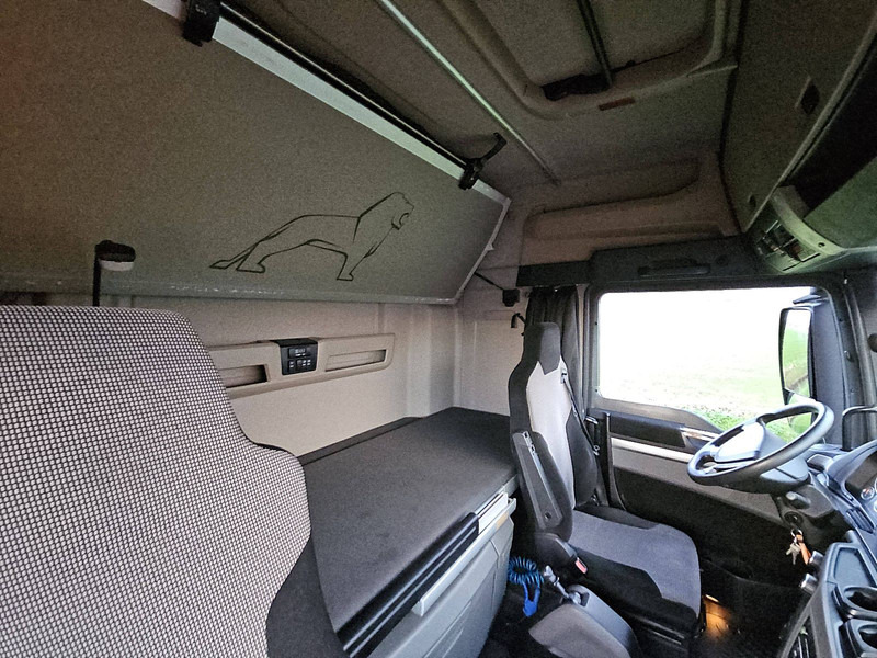 Camion porte-conteneur/ Caisse mobile MAN 26.460 TGX: photos 15