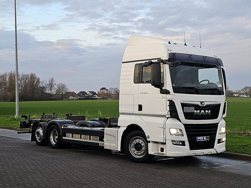 Camion porte-conteneur/ Caisse mobile MAN 26.460 TGX: photos 5