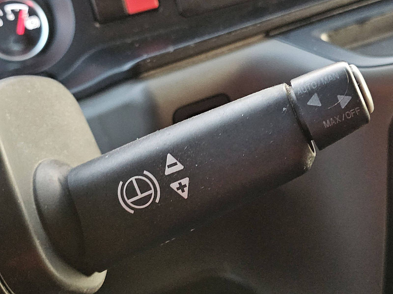 Camion porte-conteneur/ Caisse mobile MAN 26.460 TGX: photos 12