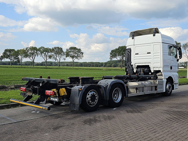 MAN 26.500 TGX - Camion porte-conteneur/ Caisse mobile: photos 3 MAN 26.500 TGX - Camion porte-conteneur/ Caisse mobile: photos 3