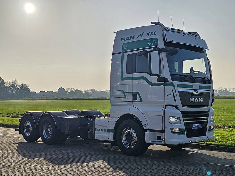 MAN 26.500 TGX XXL 6X2-4 LL WB420 - Châssis cabine: photos 5 MAN 26.500 TGX XXL 6X2-4 LL WB420 - Châssis cabine: photos 5