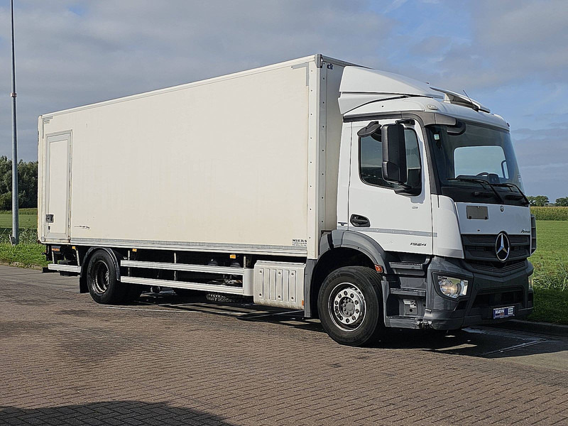 Mercedes-Benz ANTOS 1924 L 19T TAILLIFT - Camion fourgon: photos 5 Mercedes-Benz ANTOS 1924 L 19T TAILLIFT - Camion fourgon: photos 5