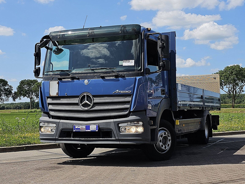 Mercedes-Benz ATEGO 1223 - Camion plateau: photos 1 Mercedes-Benz ATEGO 1223 - Camion plateau: photos 1