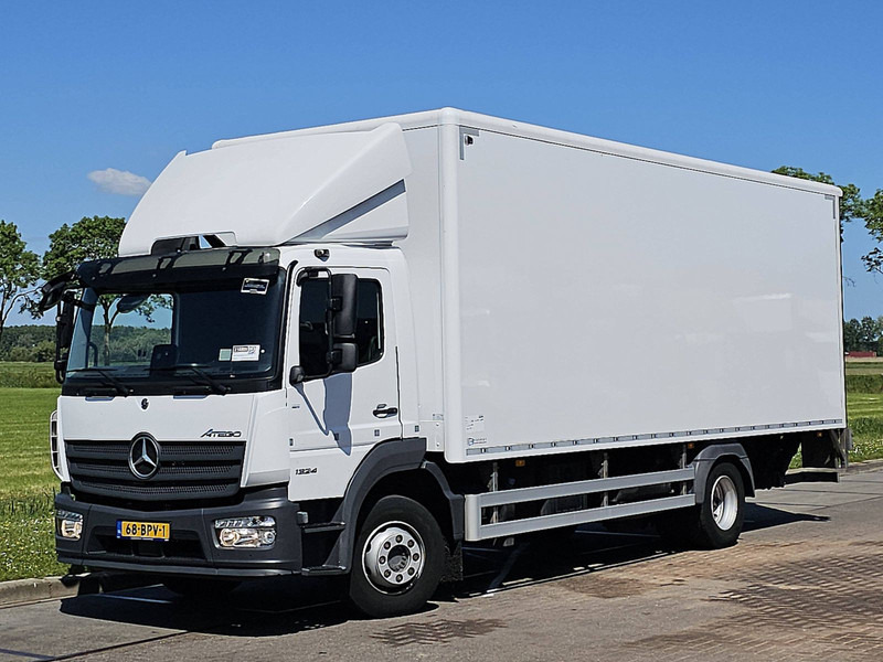 Mercedes-Benz ATEGO 1324 13.5T AIRCO TAILLIFT - Camion fourgon: photos 2 Mercedes-Benz ATEGO 1324 13.5T AIRCO TAILLIFT - Camion fourgon: photos 2