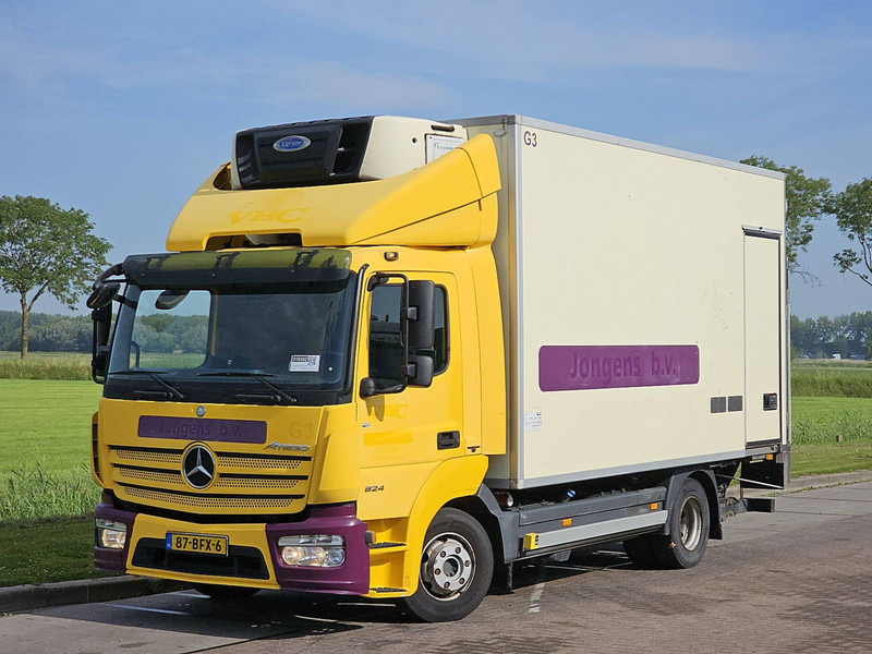 Mercedes-Benz ATEGO 824 CARRIER TAILLIFT - Camion frigorifique: photos 2 Mercedes-Benz ATEGO 824 CARRIER TAILLIFT - Camion frigorifique: photos 2