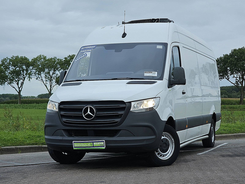 Mercedes-Benz Sprinter 315 FRIGO CARRIER EURO6 - Véhicule utilitaire frigorifique: photos 1 Mercedes-Benz Sprinter 315 FRIGO CARRIER EURO6 - Véhicule utilitaire frigorifique: photos 1