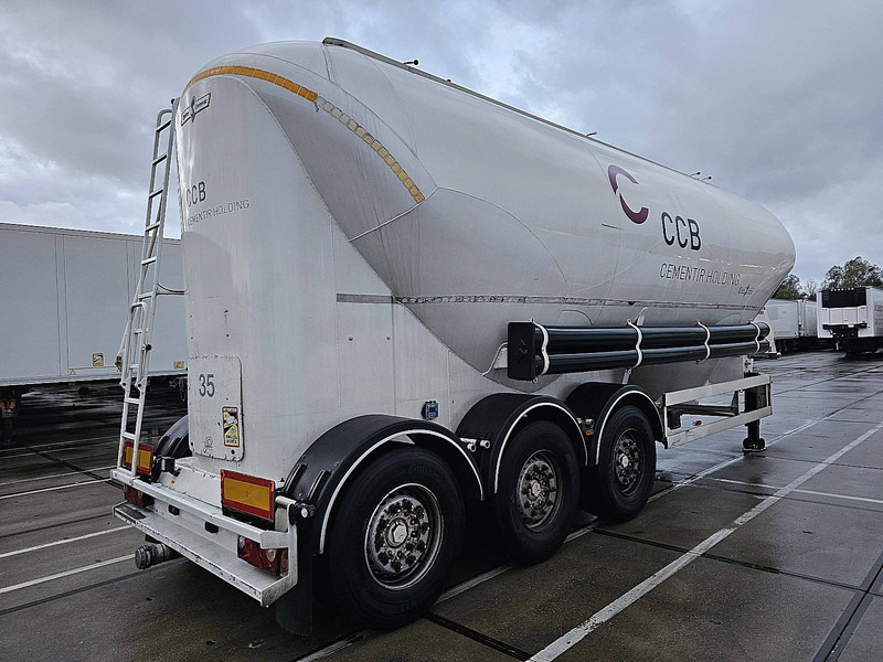 SPITZER SF 39 PI 39 M3 eutersilo - Semi-remorque citerne: photos 2 SPITZER SF 39 PI 39 M3 eutersilo - Semi-remorque citerne: photos 2