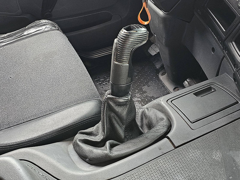 Crédit-bail Scania P230 Scania P230: photos 11