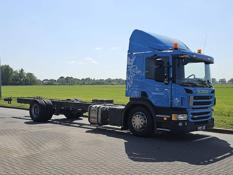 Scania P250 310TKM AIRCO WB560 - Châssis cabine: photos 5 Scania P250 310TKM AIRCO WB560 - Châssis cabine: photos 5