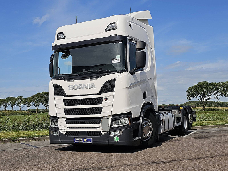 Scania R450 6X2*4 RET. LED WB475 - Camion porte-conteneur/ Caisse mobile: photos 1 Scania R450 6X2*4 RET. LED WB475 - Camion porte-conteneur/ Caisse mobile: photos 1