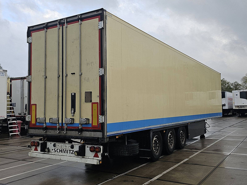 Schmitz Cargobull MEATRAILS - Semi-remorque frigorifique: photos 2 Schmitz Cargobull MEATRAILS - Semi-remorque frigorifique: photos 2