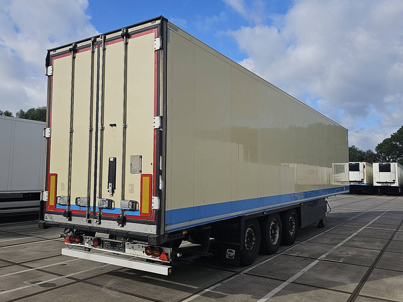 Schmitz Cargobull SKO 24 EURO MEATRAIL - Semi-remorque frigorifique: photos 2 Schmitz Cargobull SKO 24 EURO MEATRAIL - Semi-remorque frigorifique: photos 2