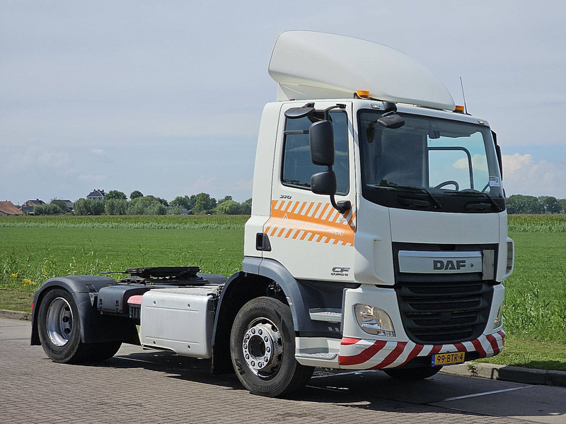 DAF CF 370 DAYCAB 440 DKM - Tracteur routier: photos 5 DAF CF 370 DAYCAB 440 DKM - Tracteur routier: photos 5