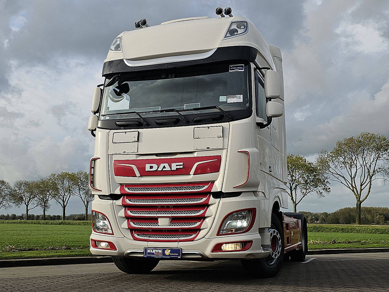 DAF XF 530 - Tracteur routier: photos 1 DAF XF 530 - Tracteur routier: photos 1