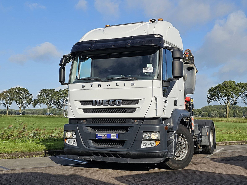 Iveco AT440S45 STRALIS FASSI F230XP-4 - Tracteur routier: photos 1 Iveco AT440S45 STRALIS FASSI F230XP-4 - Tracteur routier: photos 1