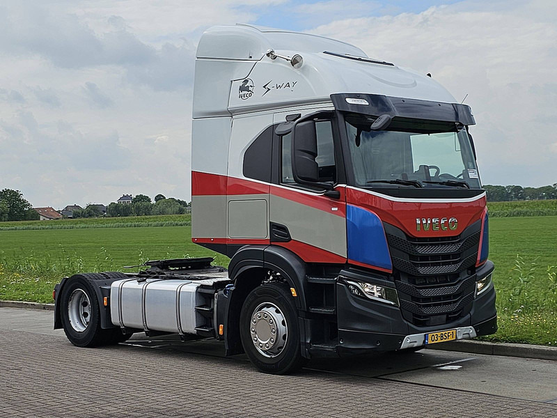 Iveco S-WAY AT440S36 2X TANK NL-TRUCK - Tracteur routier: photos 5 Iveco S-WAY AT440S36 2X TANK NL-TRUCK - Tracteur routier: photos 5