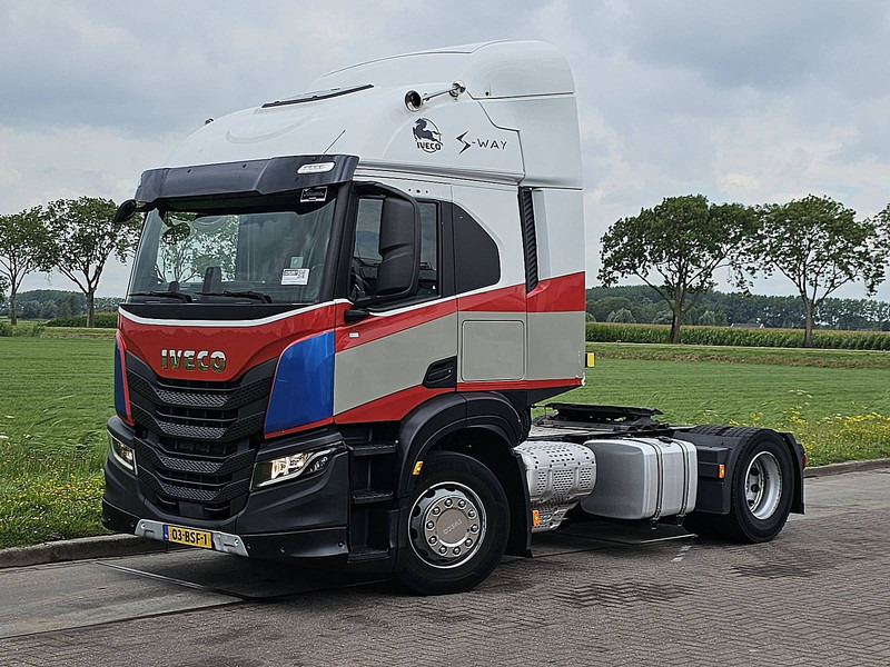Iveco S-WAY AT440S36 2X TANK NL-TRUCK - Tracteur routier: photos 2 Iveco S-WAY AT440S36 2X TANK NL-TRUCK - Tracteur routier: photos 2