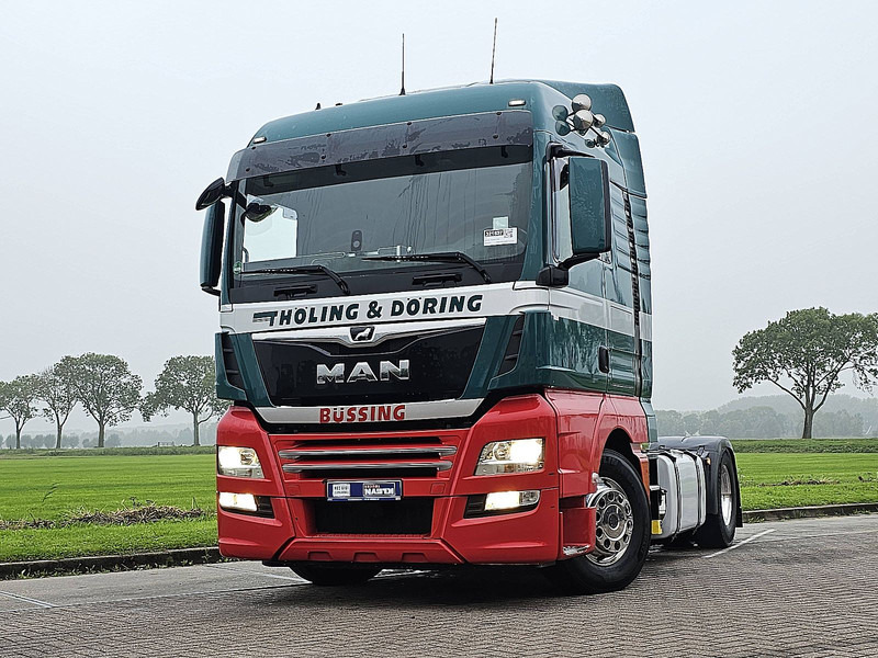MAN 18.500 TGX XLX RETARDER 2X TANK - Tracteur routier: photos 1 MAN 18.500 TGX XLX RETARDER 2X TANK - Tracteur routier: photos 1