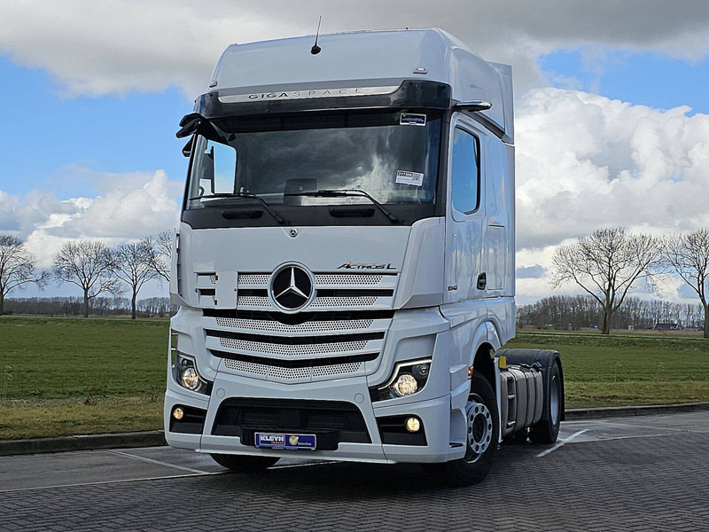 Mercedes-Benz ACTROS 1842 LS MP5 GIGASPACE - Tracteur routier: photos 1 Mercedes-Benz ACTROS 1842 LS MP5 GIGASPACE - Tracteur routier: photos 1