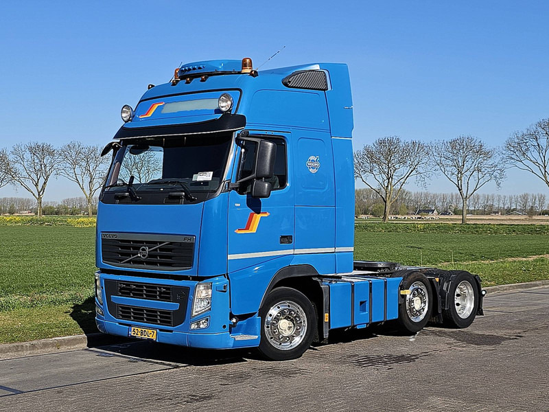 Volvo FH 13.420 XL 6X2 LIKE NEW - Tracteur routier: photos 2 Volvo FH 13.420 XL 6X2 LIKE NEW - Tracteur routier: photos 2