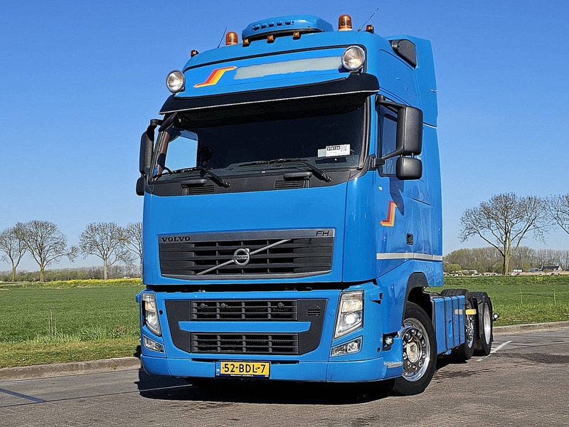Volvo FH 13.420 XL 6X2 LIKE NEW - Tracteur routier: photos 1 Volvo FH 13.420 XL 6X2 LIKE NEW - Tracteur routier: photos 1