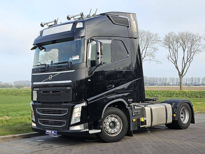 Volvo FH 460 PTO+HYDR. VOITH RET. - Tracteur routier: photos 2 Volvo FH 460 PTO+HYDR. VOITH RET. - Tracteur routier: photos 2