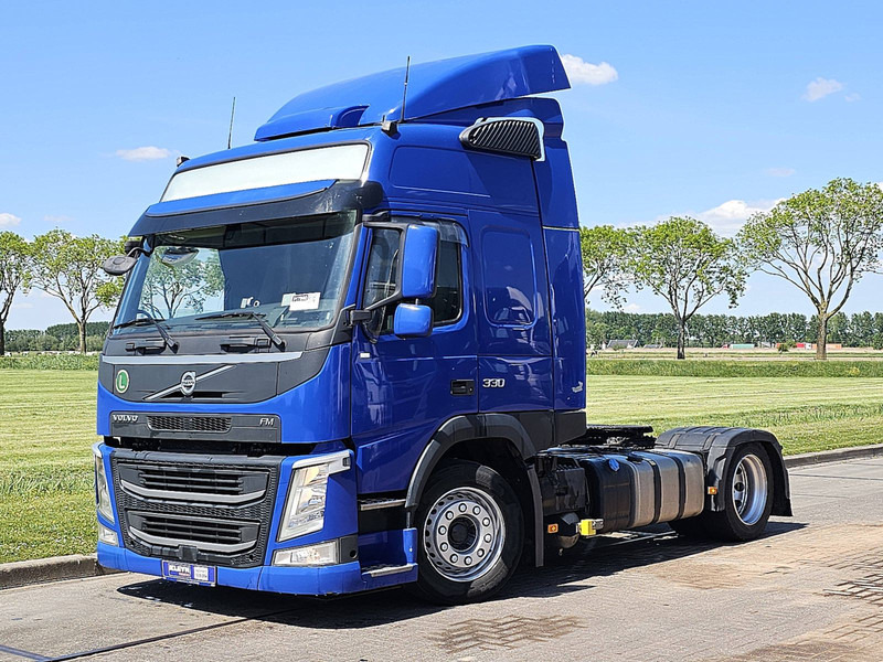 Volvo FM 330 GLOBE X-LOW 314TKM - Tracteur routier: photos 2 Volvo FM 330 GLOBE X-LOW 314TKM - Tracteur routier: photos 2