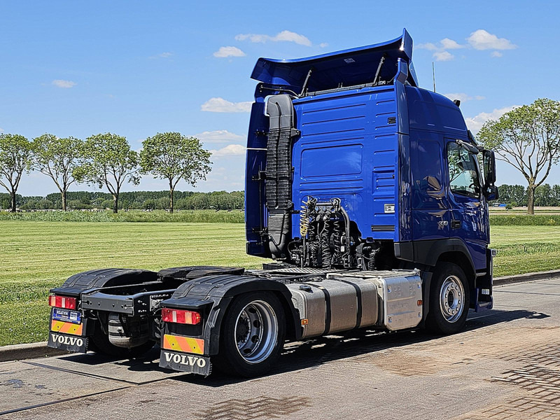 Volvo FM 330 GLOBE X-LOW 314TKM - Tracteur routier: photos 3 Volvo FM 330 GLOBE X-LOW 314TKM - Tracteur routier: photos 3