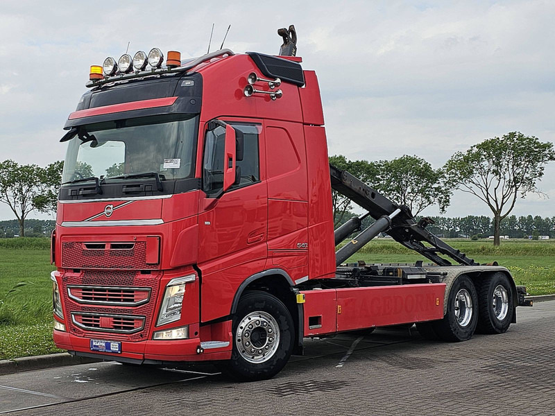 Volvo FH 540 6X4 LIFTING BOOGIE - Camion ampliroll: photos 2 Volvo FH 540 6X4 LIFTING BOOGIE - Camion ampliroll: photos 2