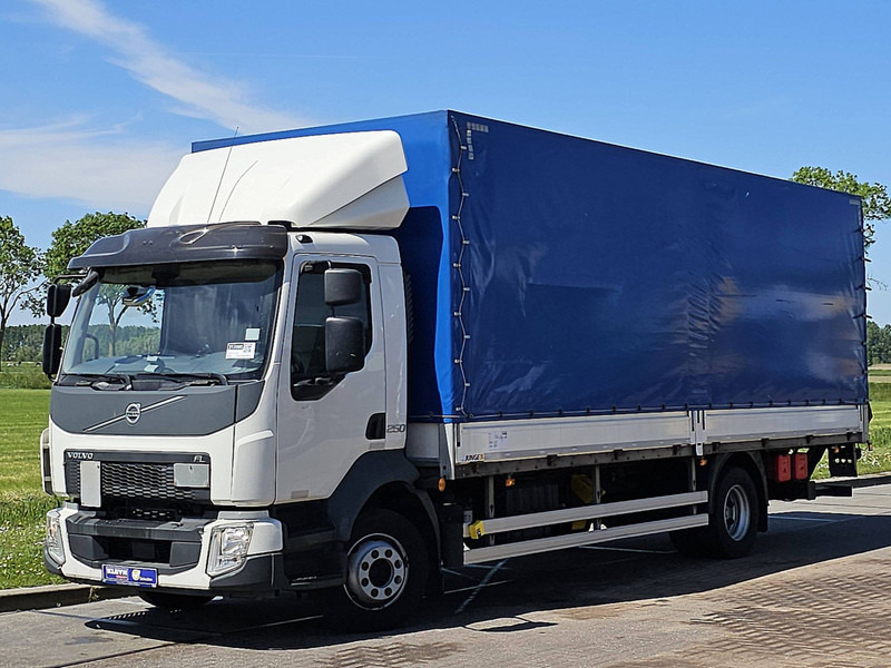 Volvo FL 250.14 14T AIRCO LIFT - Camion à rideaux coulissants: photos 2 Volvo FL 250.14 14T AIRCO LIFT - Camion à rideaux coulissants: photos 2