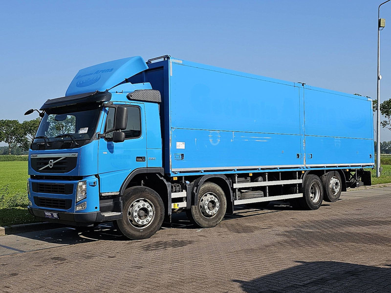 Volvo FM 11.330 8X2 BÄR 2000KG LIFT - Camion fourgon: photos 2 Volvo FM 11.330 8X2 BÄR 2000KG LIFT - Camion fourgon: photos 2